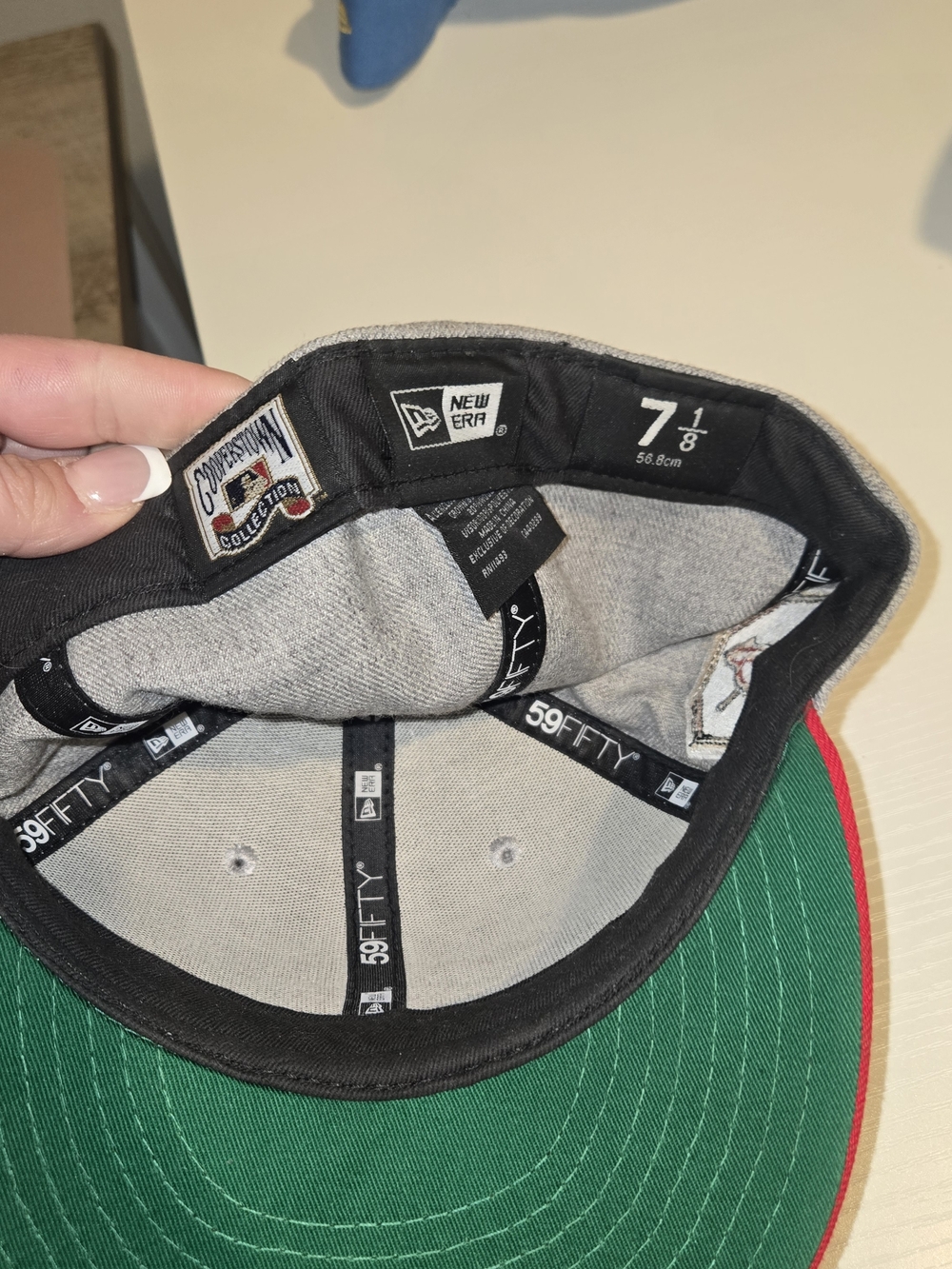 New Era Cardinals Grey and Red Fitted Cap - Picture 3 of 3